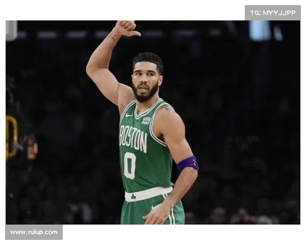 NBA录像回放:绿军120-113骑士塔图姆25+10 NBA录像回放:绿军120-113骑士塔图姆25+10